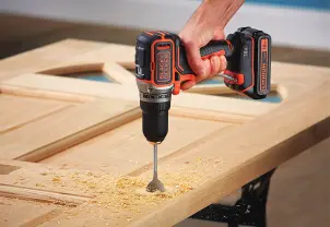 Дриль-шурупокрут акумуляторний безщітковий BLACK+DECKER BL186KB №6