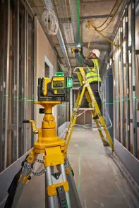Уровень лазерный линейный DeWALT DCE089D1G №14