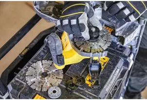 Штроборез аккумуляторный бесщёточный DeWALT DCG200T2 №32