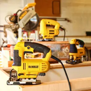 Пила лобзиковая сетевая DeWALT, 650 Вт, 500 - 3200 ход / мин, максимальная глубина пропила (дерево) - 85 мм, вес 2.4 кг №21