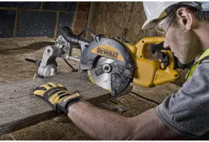 Пила торцювальна мережева DeWALT 1300 Вт, 4500 об/хв., диск 216х30 мм, вага 11.5 кг №12