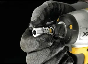 Набор бит и насадок DeWALT "IMPACT TORSION", ударные, Pz2, L = 50 мм, 2 шт + магнитный держатель шурупов №12
