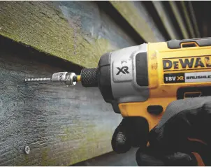 Набор бит и насадок DeWALT "IMPACT TORSION", ударные, Pz2, L = 50 мм, 2 шт + магнитный держатель шурупов №13