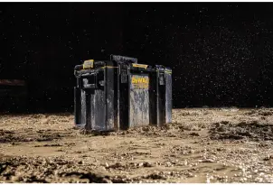 Ящик TOUGHSYSTEM 2.0 DeWALT, 555х375х415 мм, збільшеної місткості з лотком №10