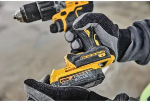 Дриль-шуруповерт акумуляторна безщіткова ударна DeWALT DCD805E2T №5