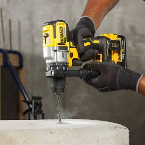 Дриль-шурупокрут акумуляторний безщітковий DeWALT DCD991NT №15