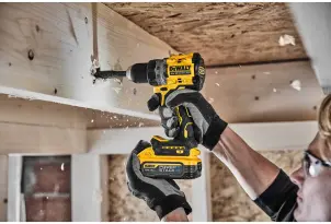 Набор из двух инструментов бесщеточных DeWALT DCK2051H2T №23