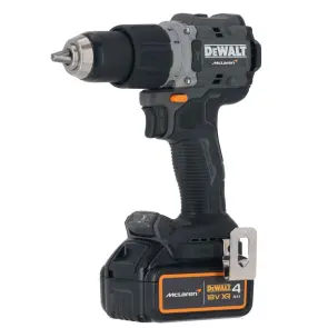 Набор из двух инструментов аккумуляторных бесщеточных McLaren F1 TEAM LIMITED EDITION DeWALT DCK200MM2T №17