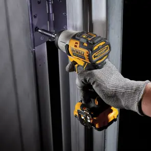 Набір з двох інструментів безщіткових DeWALT DCK2110L2T №24