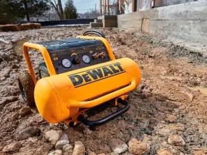Компресор повітряний безмасляний DeWALT DPC17PS №8