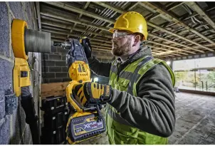 Дриль акумуляторний безщітковий DeWALT DCD470N №12