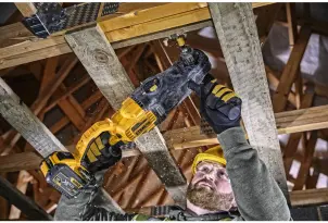 Дриль акумуляторний безщітковий DeWALT DCD470N №13