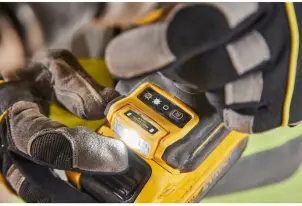 Дриль-шурупокрут акумуляторний безщітковий ударний DeWALT DCD1007NT №16