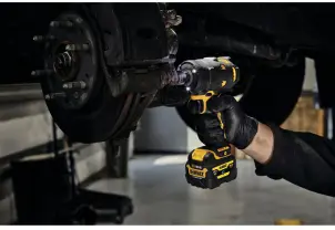 Гайкокрут ударный аккумуляторный бесщеточный DeWALT DCF903P1G №4