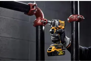 Гайкокрут ударний акумуляторний безщітковий DeWALT DCF921P2T №7