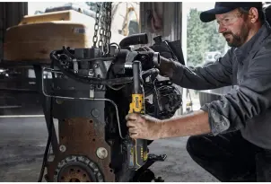 Гайкокрут кутовий - ключ-храповик акумуляторний безщітковий DeWALT DCF510N №8