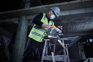Пила дискова мережева DeWALT DWE5615 №10