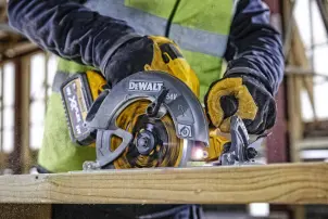 Пила дискова акумуляторна DeWALT DCS578NT №6