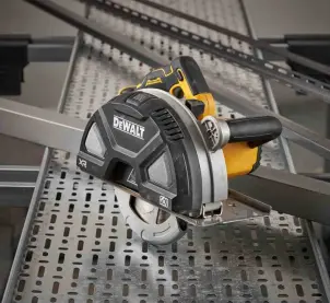 Пилка дискова по металу акумуляторна DeWALT DCS383N №7