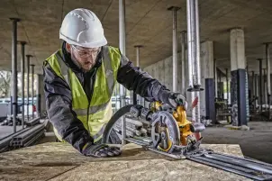 Пила дискова акумуляторна DeWALT DCS579NT №4