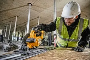 Пила дисковая аккумуляторная DeWALT DCS579X2 №6