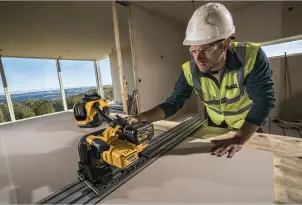 Пила дискова занурювальна акумуляторна DeWALT DCS520NT №7