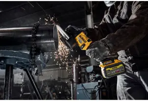 Шлифмашина угловая - болгарка бесщеточная аккумуляторная DeWALT DCG440N №3