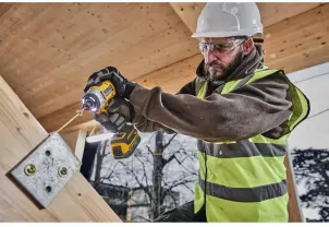 Шурупокрут ударний акумуляторний безщітковий DeWALT DCF860NT №6