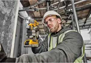 Шурупокрут ударний акумуляторний безщітковий DeWALT DCF840NT №4