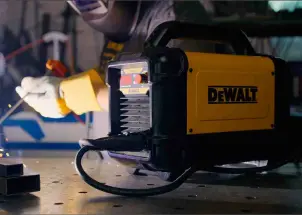 Зварювальний апарат інверторний DeWALT DXWDMMA200E №3