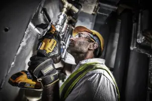 Многофункциональный инструмент аккумуляторный бесщеточный DeWALT DCS356N №8