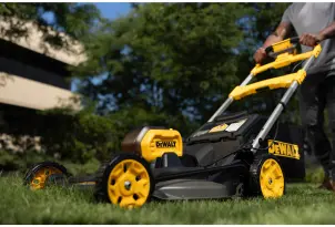 Газонокосилка аккумуляторная бесходная самоходная DeWALT DCMWSP550N №10