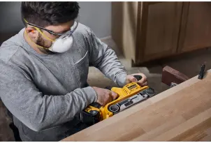 Шлифмашина ленточная аккумуляторная бесщеточная DeWALT DCW220P2 №9