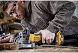 Фрезер акумуляторний безщітковий DeWALT DCW682P2 №13