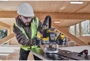 Фрезер акумуляторний безщітковий DeWALT DCW620NT №6