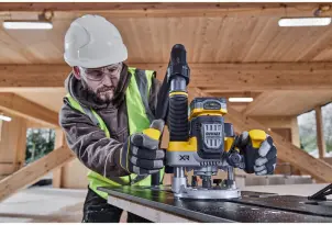 Фрезер акумуляторний безщітковий DeWALT DCW620NT №7