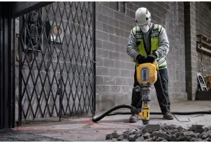 Молоток відбійний мережевий безщітковий DeWALT D25911K №8