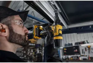 Заклепочник акумуляторний безщітковий DeWALT DCF403NT №8