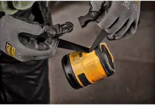 Колонка портативная аккумуляторная DeWALT DCR009 №10