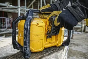 Зарядний пристрій-радіоприймач DeWALT DCR029 №7