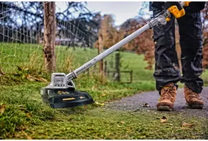 Коса аккумуляторная бесщеточная DeWALT DCMST561N №4
