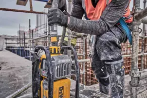 Вібратор-силовий модуль глибинний акумуляторний POWERSHIFT DeWALT DCPS320N №12