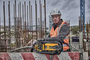 Вібратор-силовий модуль глибинний акумуляторний POWERSHIFT DeWALT DCPS320N №13