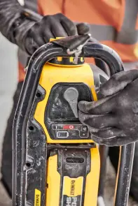 Вібратор-силовий модуль глибинний акумуляторний POWERSHIFT DeWALT DCPS320N №15