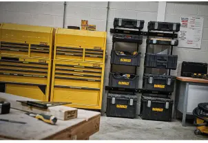 Настінні кронштейни для кріплення ящиків TOUGHSYSTEM DeWALT DWST1-75694 №4