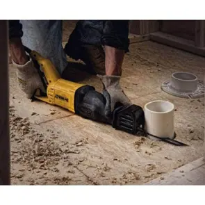 Пила шабельна мережева DeWALT DWE305PK №7