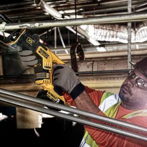 Пила шабельна акумуляторна безщіткова DeWALT DCS367N №4