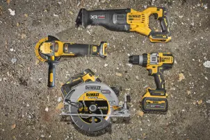 Пила шабельна акумуляторна DeWALT DCS386NT №19