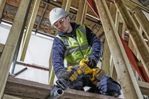 Пила сабельная аккумуляторная DeWALT DCS389N №9