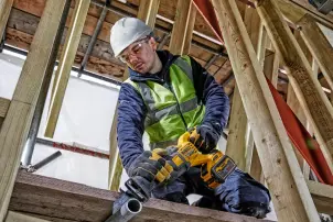 Пила сабельная аккумуляторная DeWALT DCS389NT №10